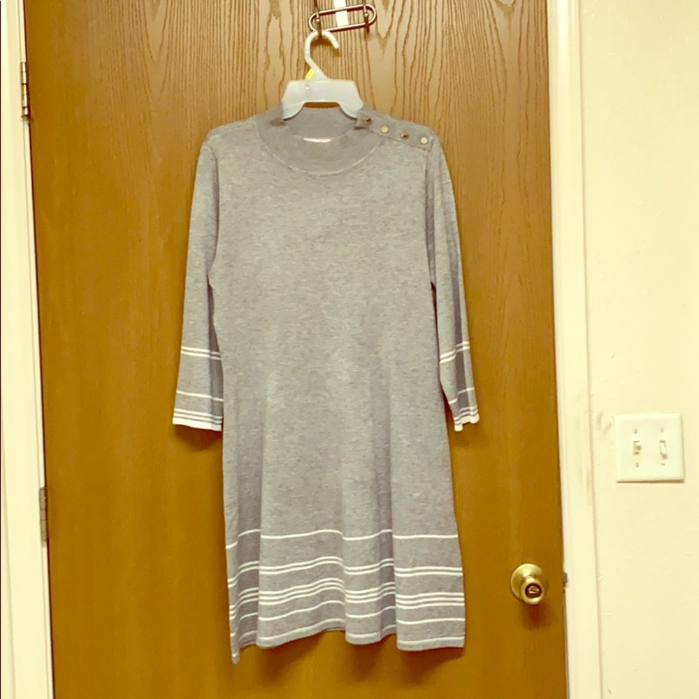 Grey dress, never worn.